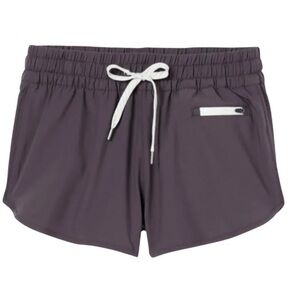 VUORI clementine shorts 2.0 in sangria size xs